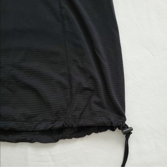 Lululemon Black Tank - Picture 8 of 8